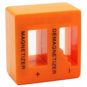 Magnetization, demagnetization device