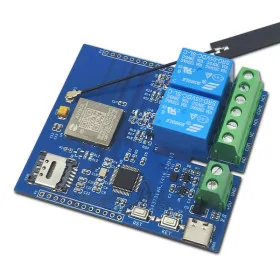 STM32F103 dev board with Air780E 4G and dual 5V relays